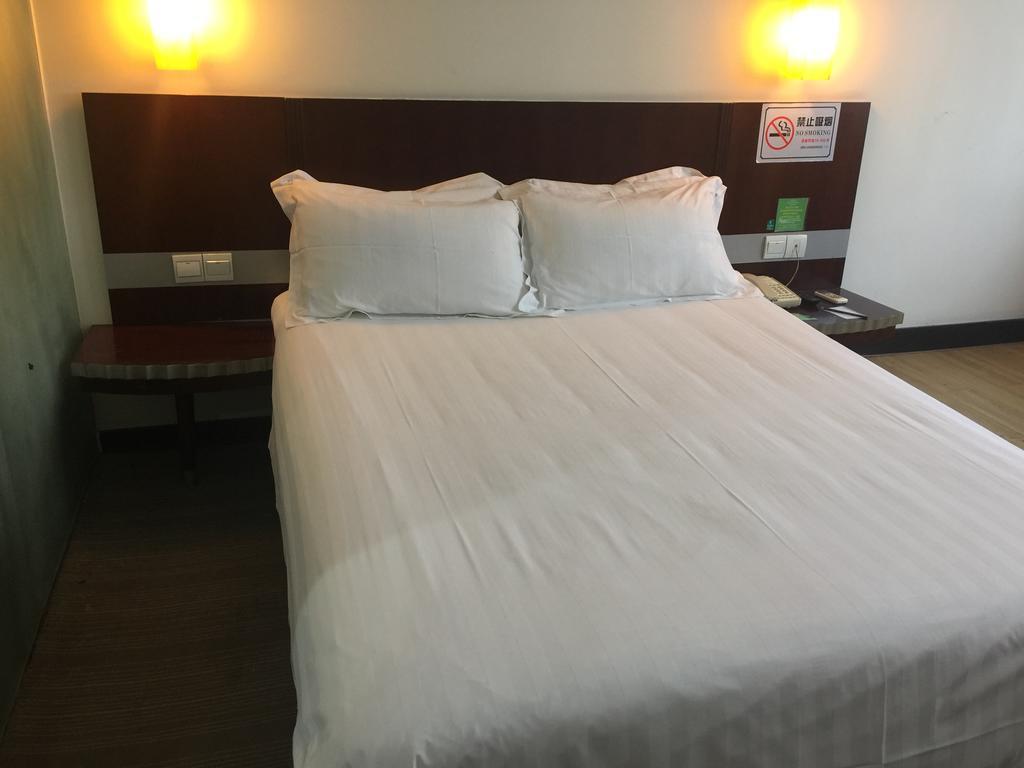 Jinjiang Inn Shenzhen Huaqiang North Dış mekan fotoğraf